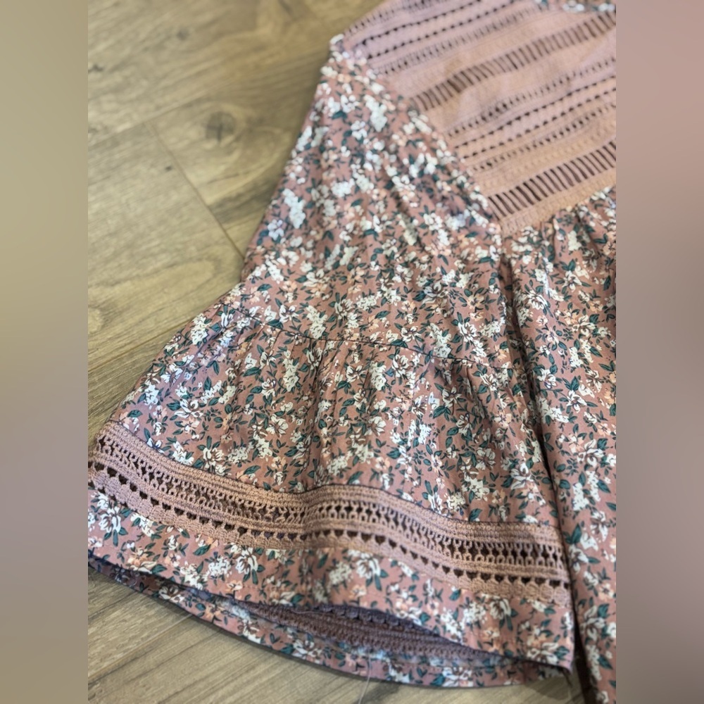 English Factory Pink Floral Lace-Trim Babydoll Dress – Bell Sleeves Size M NWT - Picture 3 of 5